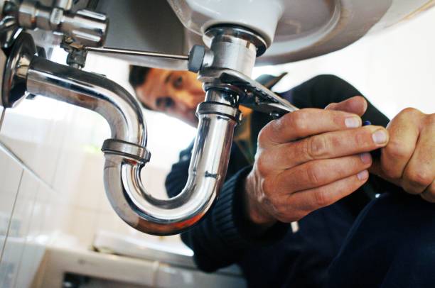 Best Emergency Plumber  in Labelle, FL